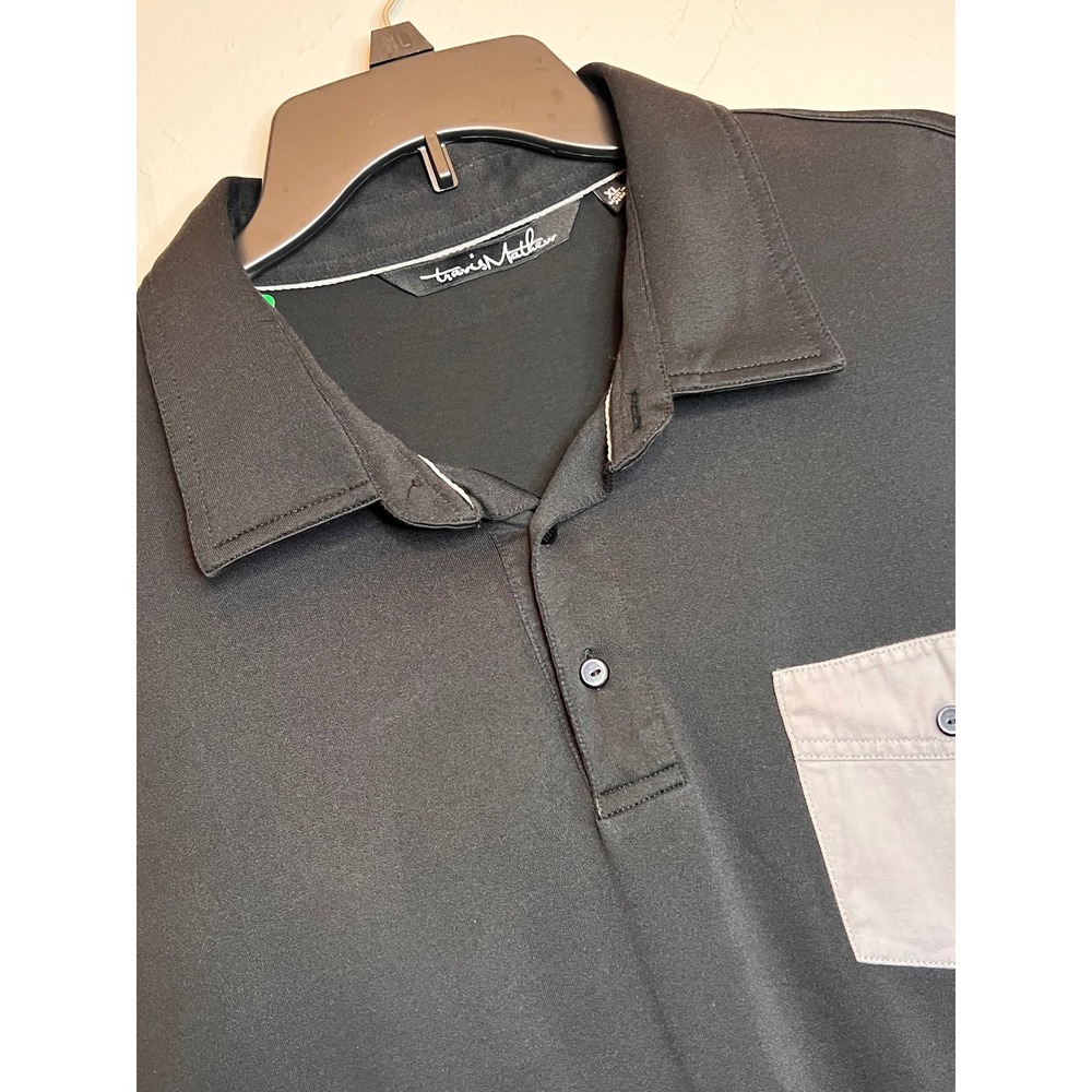 Travis Mathew Men's XL Black Polo Shirt Short Sleeve Grey Pocket Golf Holes